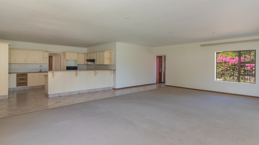 To Let 4 Bedroom Property for Rent in Hunters Home Western Cape